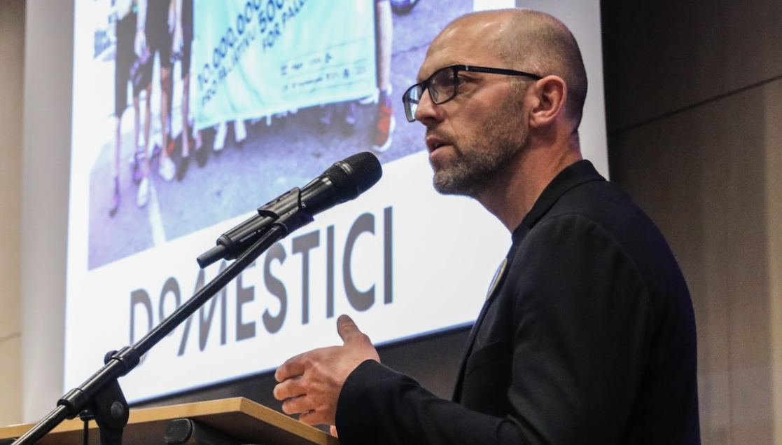 8 dní a 8 hodin: Extrémní jízda Amerikou, která pomáhá měnit pohled na paliativní péči