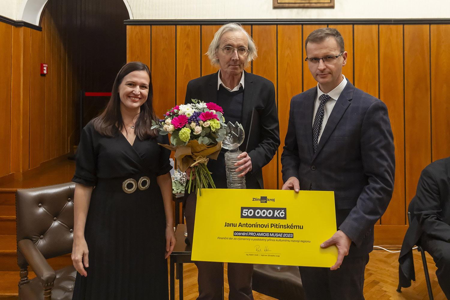 Cenu PRO AMICIS MUSAE 2023 získal Jan Antonín Pitínský