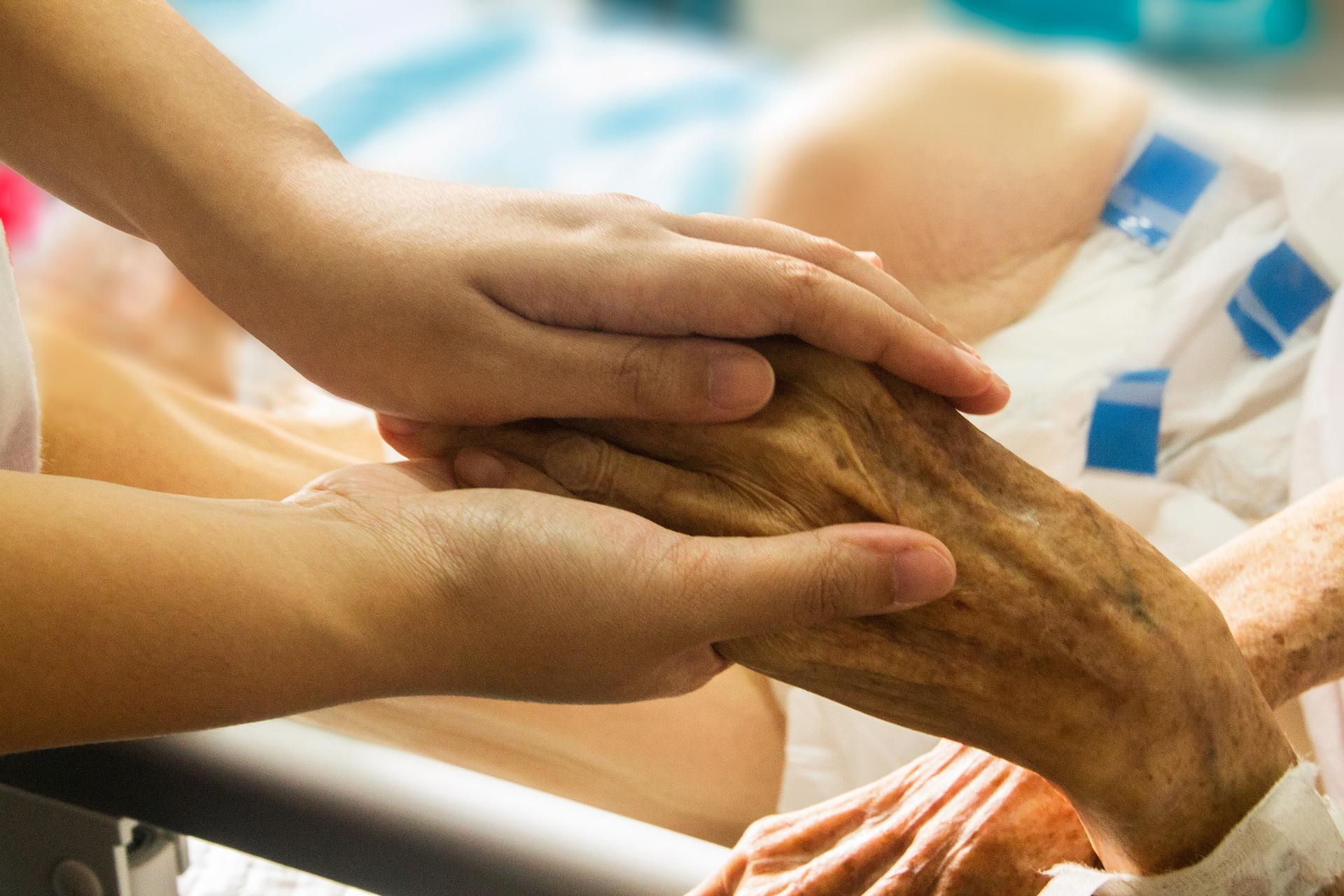 Domácí hospice dostanou od kraje 1,6 milionu korun