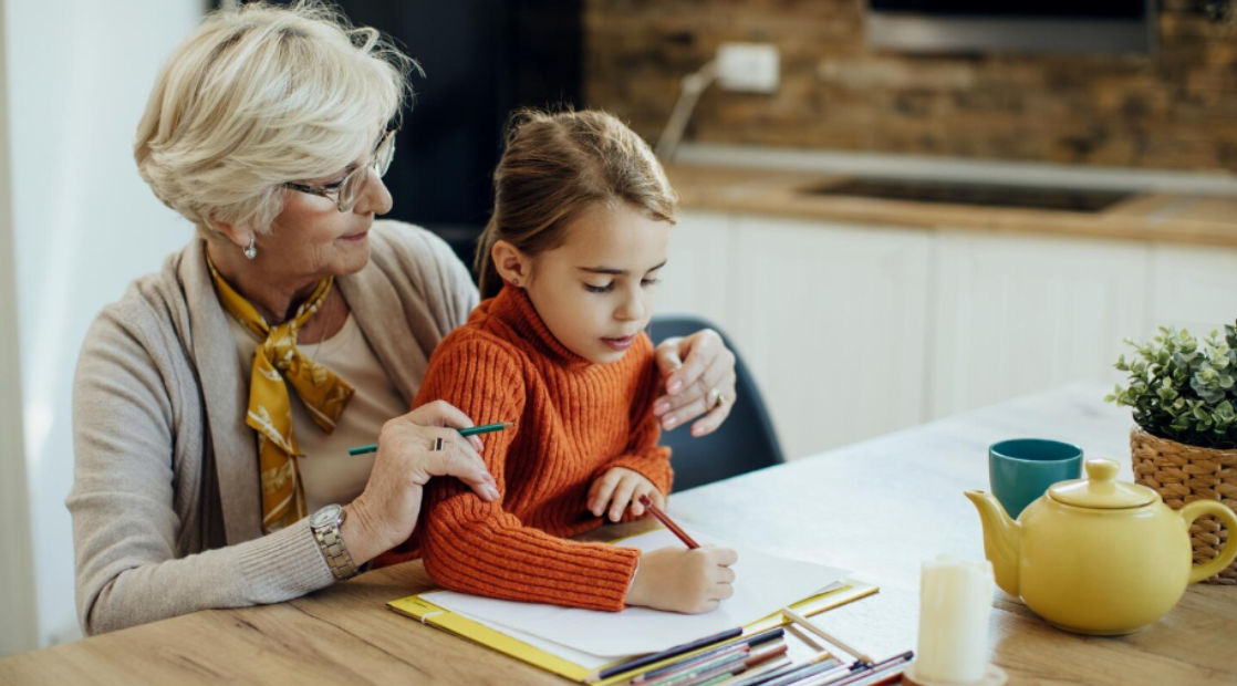 Jak zvládnout roli pěstouna u vlastních vnoučat