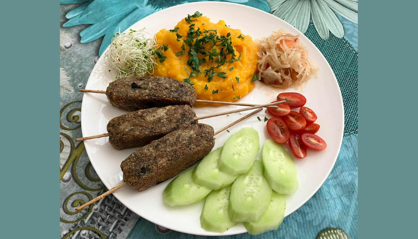 Tofukebab s houbami