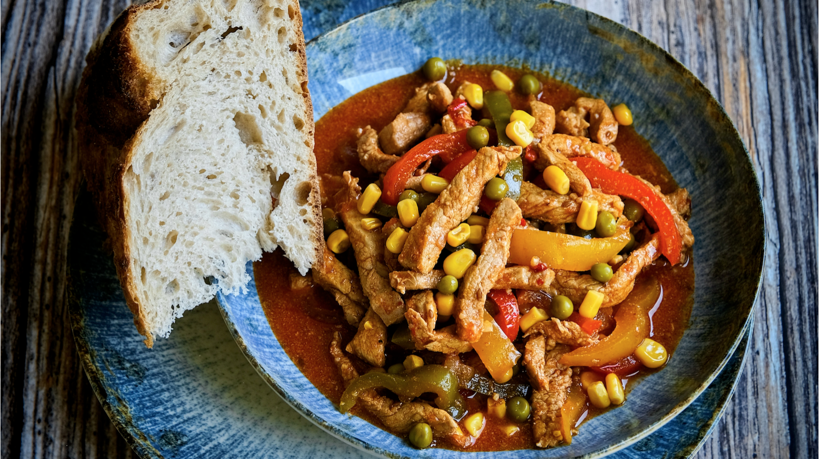 Vepřové nudličky tak trochu po mexicku